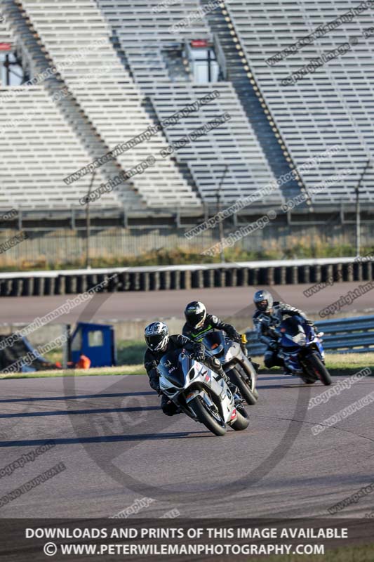 Rockingham no limits trackday;enduro digital images;event digital images;eventdigitalimages;no limits trackdays;peter wileman photography;racing digital images;rockingham raceway northamptonshire;rockingham trackday photographs;trackday digital images;trackday photos