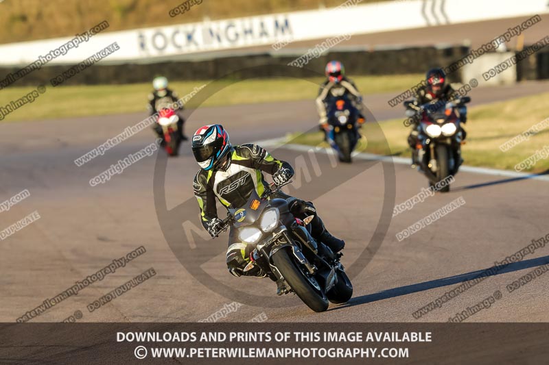 Rockingham no limits trackday;enduro digital images;event digital images;eventdigitalimages;no limits trackdays;peter wileman photography;racing digital images;rockingham raceway northamptonshire;rockingham trackday photographs;trackday digital images;trackday photos