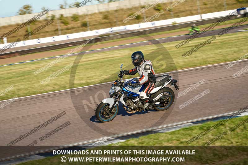 Rockingham no limits trackday;enduro digital images;event digital images;eventdigitalimages;no limits trackdays;peter wileman photography;racing digital images;rockingham raceway northamptonshire;rockingham trackday photographs;trackday digital images;trackday photos