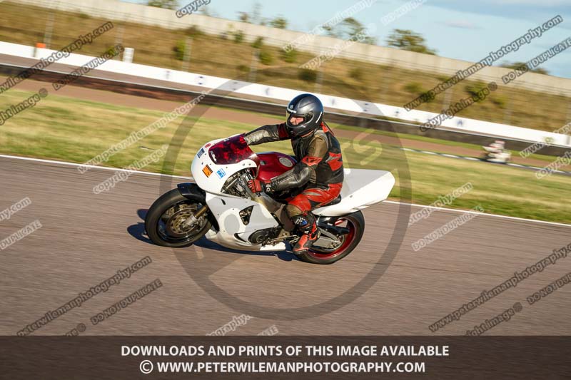 Rockingham no limits trackday;enduro digital images;event digital images;eventdigitalimages;no limits trackdays;peter wileman photography;racing digital images;rockingham raceway northamptonshire;rockingham trackday photographs;trackday digital images;trackday photos