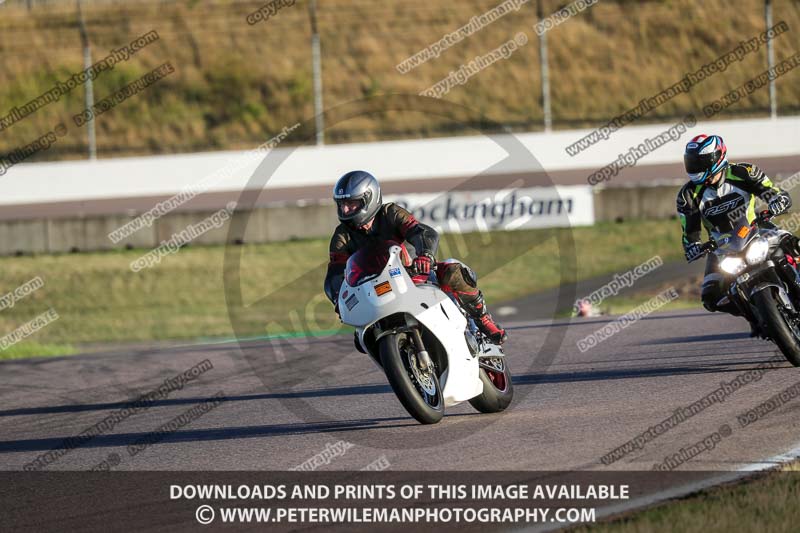 Rockingham no limits trackday;enduro digital images;event digital images;eventdigitalimages;no limits trackdays;peter wileman photography;racing digital images;rockingham raceway northamptonshire;rockingham trackday photographs;trackday digital images;trackday photos