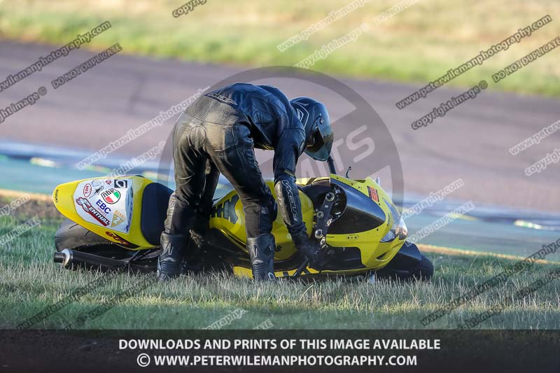 Rockingham no limits trackday;enduro digital images;event digital images;eventdigitalimages;no limits trackdays;peter wileman photography;racing digital images;rockingham raceway northamptonshire;rockingham trackday photographs;trackday digital images;trackday photos