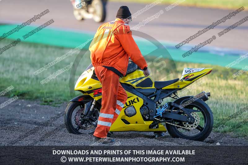 Rockingham no limits trackday;enduro digital images;event digital images;eventdigitalimages;no limits trackdays;peter wileman photography;racing digital images;rockingham raceway northamptonshire;rockingham trackday photographs;trackday digital images;trackday photos