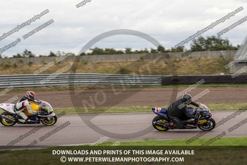 Rockingham no limits trackday;enduro digital images;event digital images;eventdigitalimages;no limits trackdays;peter wileman photography;racing digital images;rockingham raceway northamptonshire;rockingham trackday photographs;trackday digital images;trackday photos