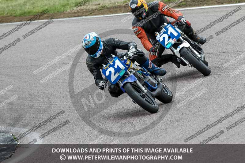 Rockingham no limits trackday;enduro digital images;event digital images;eventdigitalimages;no limits trackdays;peter wileman photography;racing digital images;rockingham raceway northamptonshire;rockingham trackday photographs;trackday digital images;trackday photos