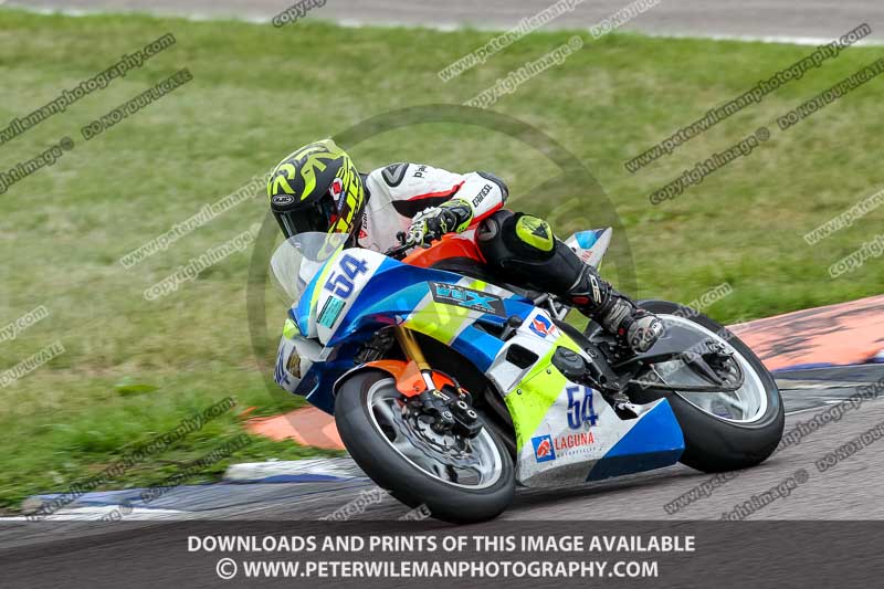 Rockingham no limits trackday;enduro digital images;event digital images;eventdigitalimages;no limits trackdays;peter wileman photography;racing digital images;rockingham raceway northamptonshire;rockingham trackday photographs;trackday digital images;trackday photos