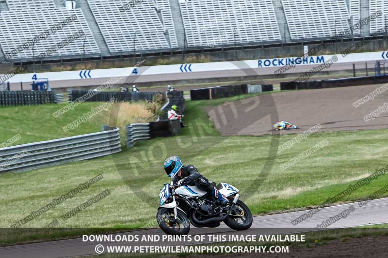 Rockingham no limits trackday;enduro digital images;event digital images;eventdigitalimages;no limits trackdays;peter wileman photography;racing digital images;rockingham raceway northamptonshire;rockingham trackday photographs;trackday digital images;trackday photos