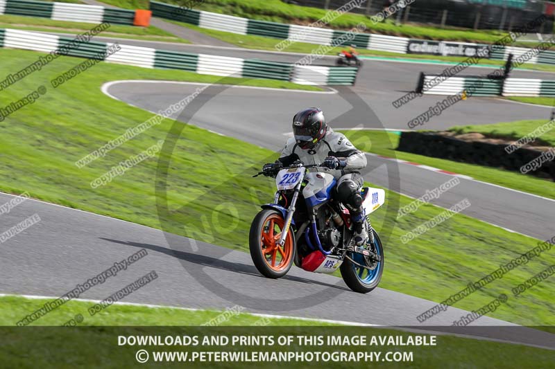 cadwell no limits trackday;cadwell park;cadwell park photographs;cadwell trackday photographs;enduro digital images;event digital images;eventdigitalimages;no limits trackdays;peter wileman photography;racing digital images;trackday digital images;trackday photos