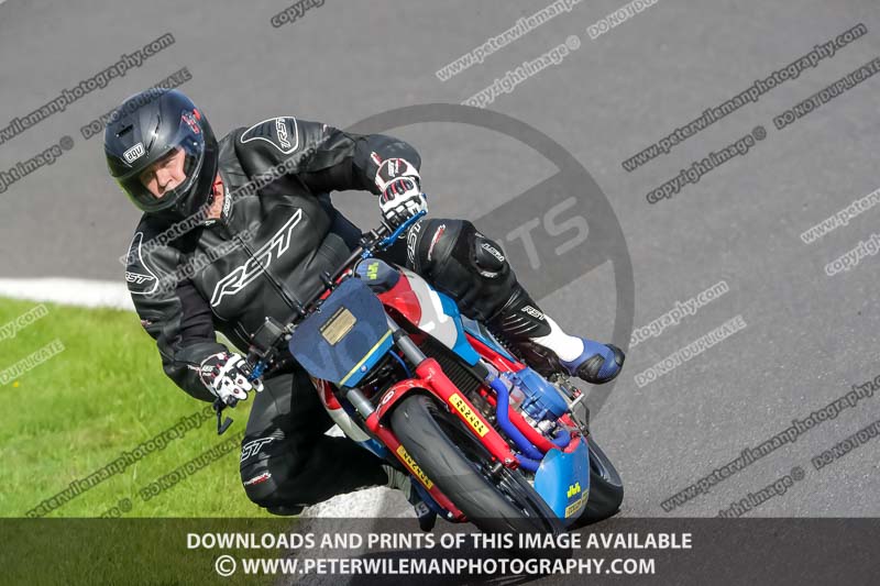 cadwell no limits trackday;cadwell park;cadwell park photographs;cadwell trackday photographs;enduro digital images;event digital images;eventdigitalimages;no limits trackdays;peter wileman photography;racing digital images;trackday digital images;trackday photos