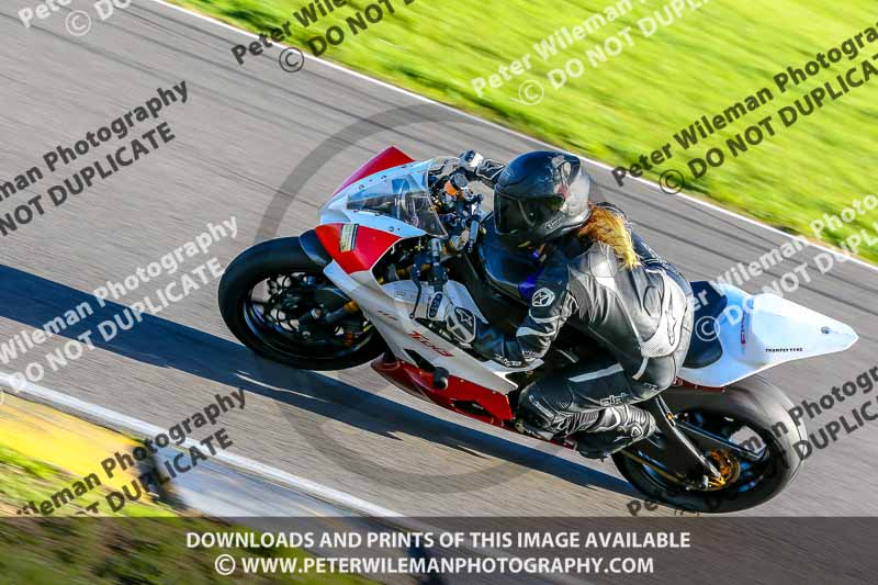 PJ Motorsport Photography 2018;anglesey no limits trackday;anglesey photographs;anglesey trackday photographs;enduro digital images;event digital images;eventdigitalimages;no limits trackdays;peter wileman photography;racing digital images;trac mon;trackday digital images;trackday photos;ty croes