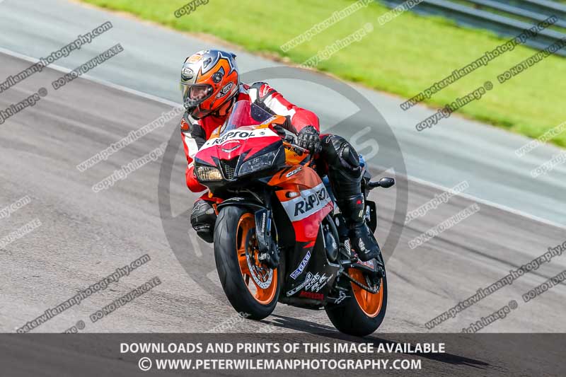 PJ Motorsport;anglesey no limits trackday;anglesey photographs;anglesey trackday photographs;enduro digital images;event digital images;eventdigitalimages;no limits trackdays;peter wileman photography;racing digital images;trac mon;trackday digital images;trackday photos;ty croes