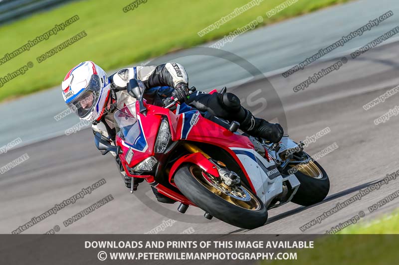 PJ Motorsport;anglesey no limits trackday;anglesey photographs;anglesey trackday photographs;enduro digital images;event digital images;eventdigitalimages;no limits trackdays;peter wileman photography;racing digital images;trac mon;trackday digital images;trackday photos;ty croes