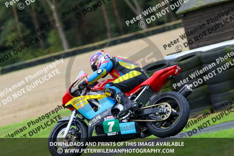 cadwell no limits trackday;cadwell park;cadwell park photographs;cadwell trackday photographs;enduro digital images;event digital images;eventdigitalimages;no limits trackdays;peter wileman photography;racing digital images;trackday digital images;trackday photos
