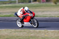 brands-hatch-photographs;brands-no-limits-trackday;cadwell-trackday-photographs;enduro-digital-images;event-digital-images;eventdigitalimages;no-limits-trackdays;peter-wileman-photography;racing-digital-images;trackday-digital-images;trackday-photos