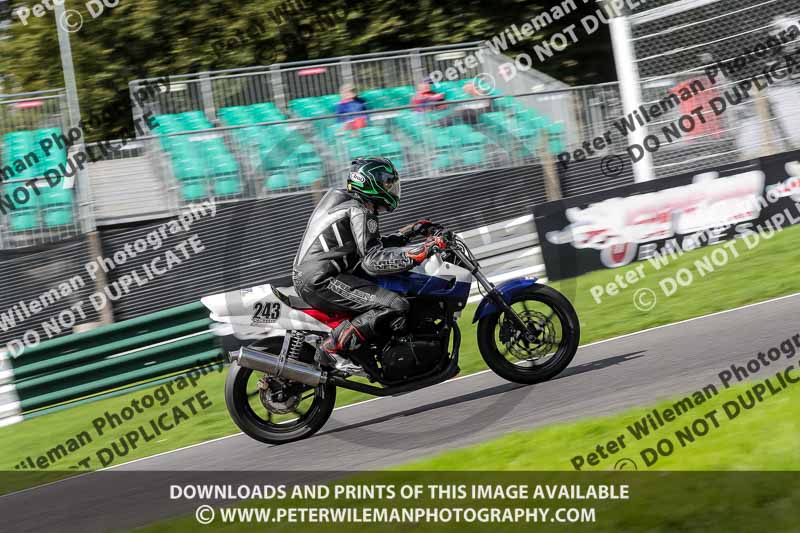 cadwell no limits trackday;cadwell park;cadwell park photographs;cadwell trackday photographs;enduro digital images;event digital images;eventdigitalimages;no limits trackdays;peter wileman photography;racing digital images;trackday digital images;trackday photos