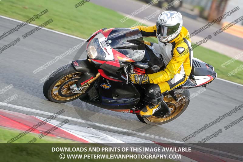 donington no limits trackday;donington park photographs;donington trackday photographs;no limits trackdays;peter wileman photography;trackday digital images;trackday photos