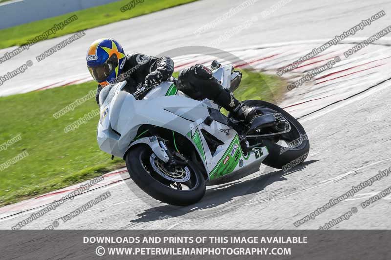donington no limits trackday;donington park photographs;donington trackday photographs;no limits trackdays;peter wileman photography;trackday digital images;trackday photos