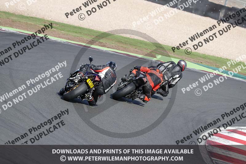 donington no limits trackday;donington park photographs;donington trackday photographs;no limits trackdays;peter wileman photography;trackday digital images;trackday photos