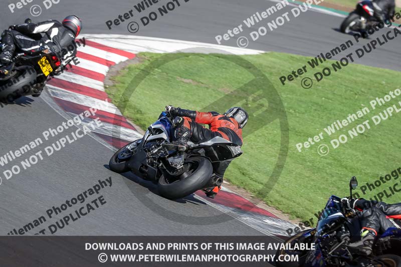 donington no limits trackday;donington park photographs;donington trackday photographs;no limits trackdays;peter wileman photography;trackday digital images;trackday photos