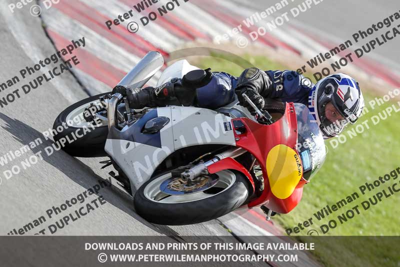 donington no limits trackday;donington park photographs;donington trackday photographs;no limits trackdays;peter wileman photography;trackday digital images;trackday photos