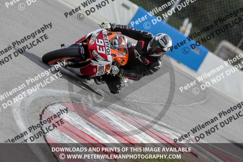 donington no limits trackday;donington park photographs;donington trackday photographs;no limits trackdays;peter wileman photography;trackday digital images;trackday photos