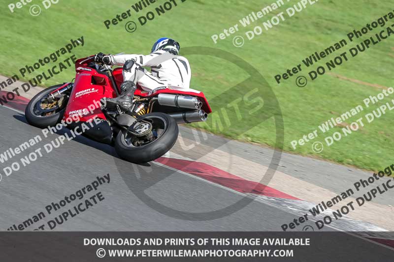 donington no limits trackday;donington park photographs;donington trackday photographs;no limits trackdays;peter wileman photography;trackday digital images;trackday photos