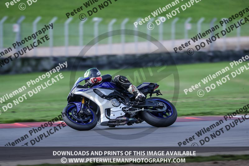 donington no limits trackday;donington park photographs;donington trackday photographs;no limits trackdays;peter wileman photography;trackday digital images;trackday photos