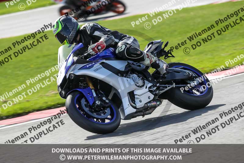 donington no limits trackday;donington park photographs;donington trackday photographs;no limits trackdays;peter wileman photography;trackday digital images;trackday photos