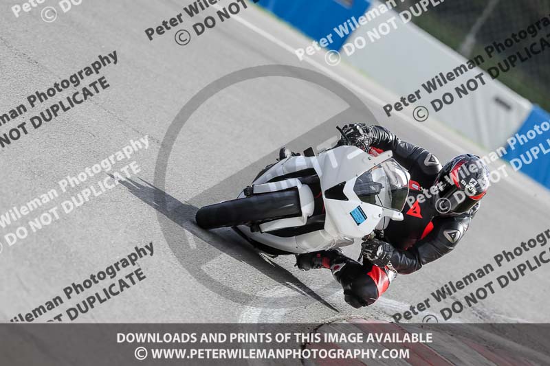 donington no limits trackday;donington park photographs;donington trackday photographs;no limits trackdays;peter wileman photography;trackday digital images;trackday photos