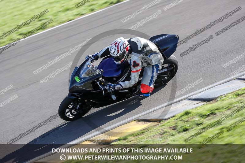 anglesey no limits trackday;anglesey photographs;anglesey trackday photographs;enduro digital images;event digital images;eventdigitalimages;no limits trackdays;peter wileman photography;racing digital images;trac mon;trackday digital images;trackday photos;ty croes