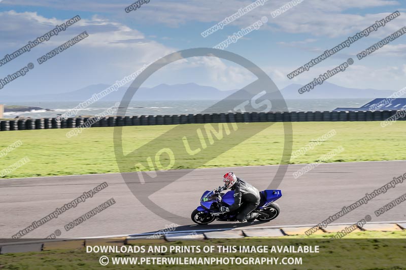 anglesey no limits trackday;anglesey photographs;anglesey trackday photographs;enduro digital images;event digital images;eventdigitalimages;no limits trackdays;peter wileman photography;racing digital images;trac mon;trackday digital images;trackday photos;ty croes