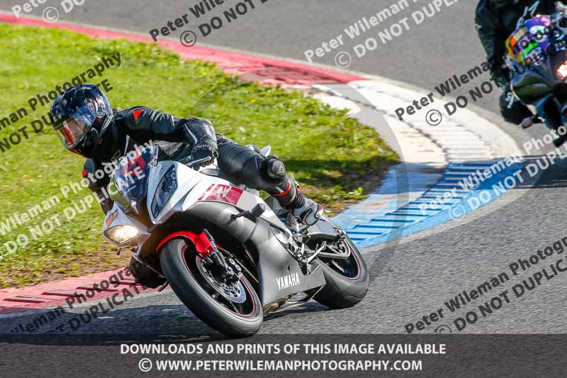 enduro digital images;event digital images;eventdigitalimages;mallory park;mallory park photographs;mallory park trackday;mallory park trackday photographs;no limits trackdays;peter wileman photography;racing digital images;trackday digital images;trackday photos