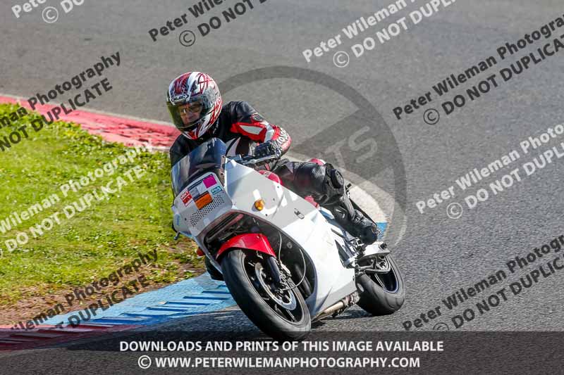 enduro digital images;event digital images;eventdigitalimages;mallory park;mallory park photographs;mallory park trackday;mallory park trackday photographs;no limits trackdays;peter wileman photography;racing digital images;trackday digital images;trackday photos