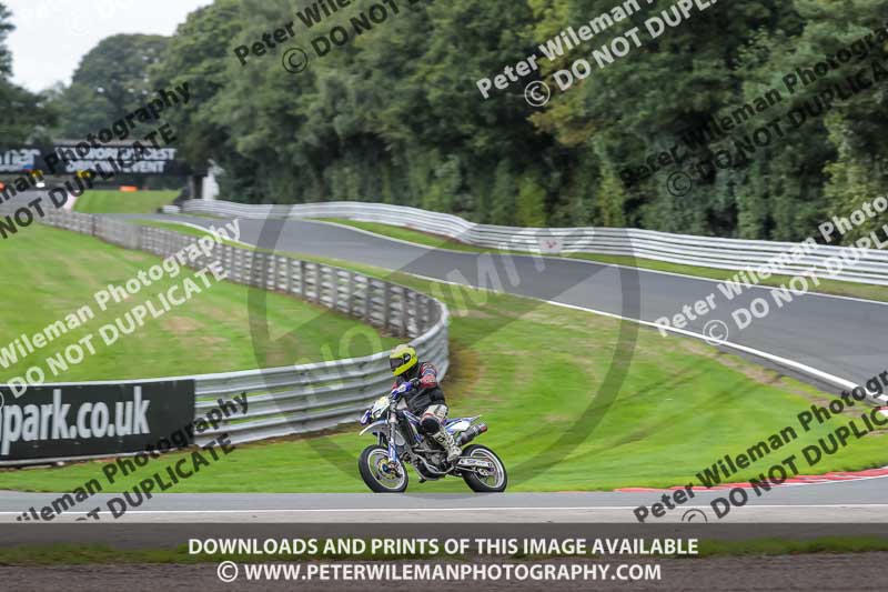 anglesey;brands hatch;cadwell park;croft;donington park;enduro digital images;event digital images;eventdigitalimages;mallory;no limits;oulton park;peter wileman photography;racing digital images;silverstone;snetterton;trackday digital images;trackday photos;vmcc banbury run;welsh 2 day enduro