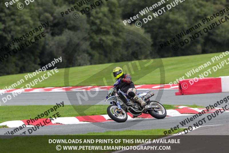 anglesey;brands hatch;cadwell park;croft;donington park;enduro digital images;event digital images;eventdigitalimages;mallory;no limits;oulton park;peter wileman photography;racing digital images;silverstone;snetterton;trackday digital images;trackday photos;vmcc banbury run;welsh 2 day enduro