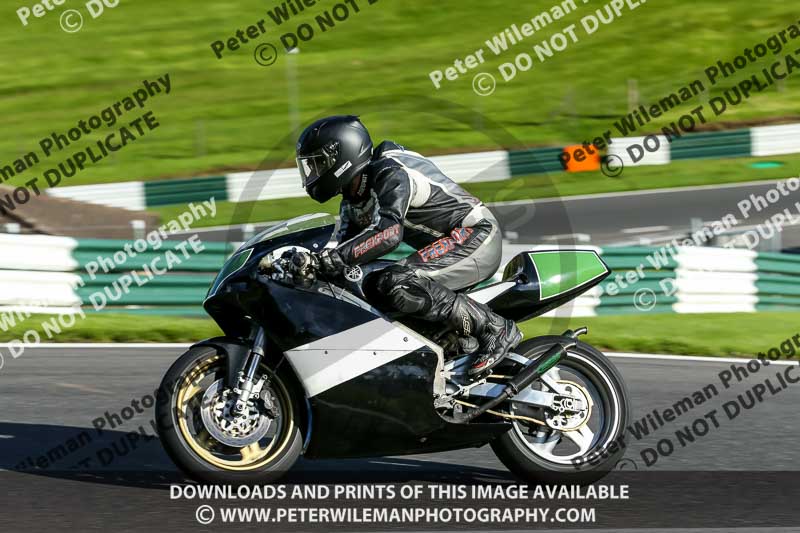 cadwell no limits trackday;cadwell park;cadwell park photographs;cadwell trackday photographs;enduro digital images;event digital images;eventdigitalimages;no limits trackdays;peter wileman photography;racing digital images;trackday digital images;trackday photos