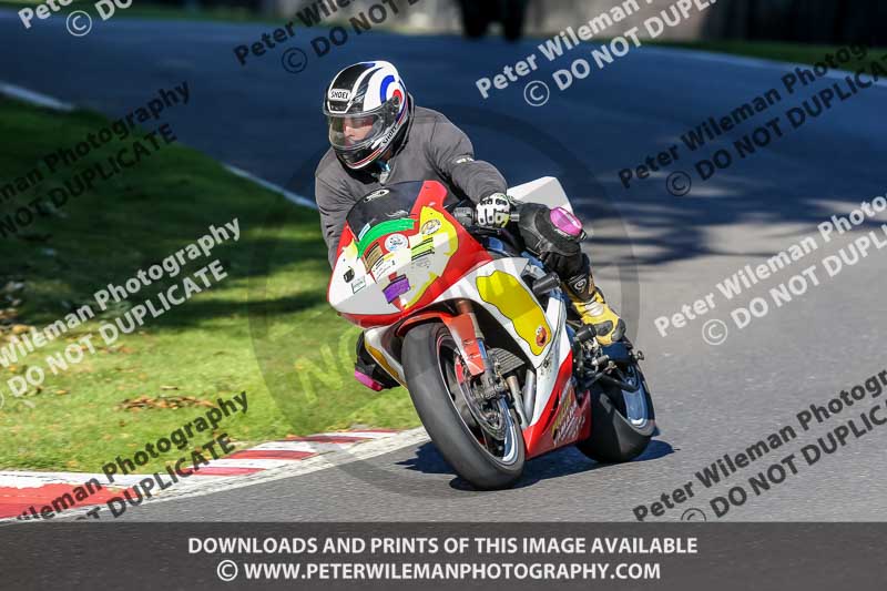 cadwell no limits trackday;cadwell park;cadwell park photographs;cadwell trackday photographs;enduro digital images;event digital images;eventdigitalimages;no limits trackdays;peter wileman photography;racing digital images;trackday digital images;trackday photos