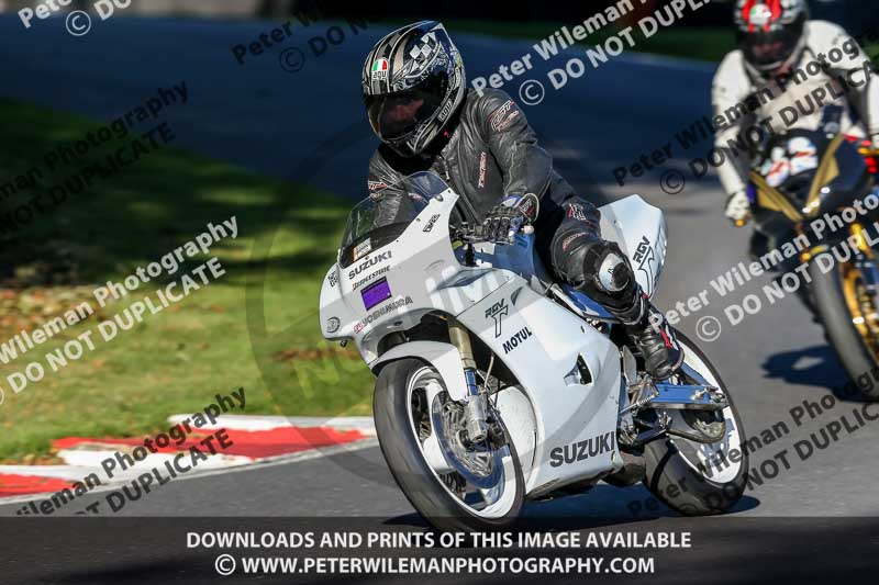 cadwell no limits trackday;cadwell park;cadwell park photographs;cadwell trackday photographs;enduro digital images;event digital images;eventdigitalimages;no limits trackdays;peter wileman photography;racing digital images;trackday digital images;trackday photos