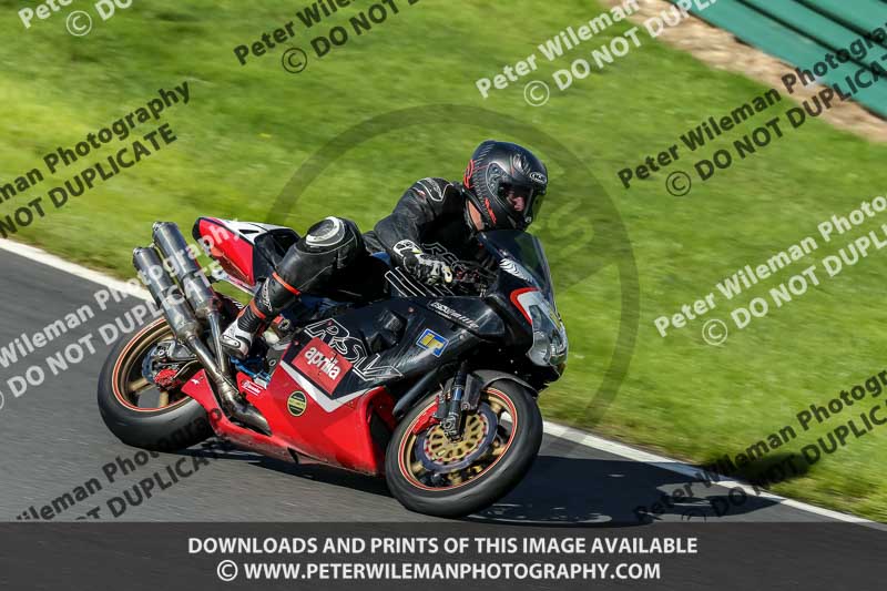 cadwell no limits trackday;cadwell park;cadwell park photographs;cadwell trackday photographs;enduro digital images;event digital images;eventdigitalimages;no limits trackdays;peter wileman photography;racing digital images;trackday digital images;trackday photos