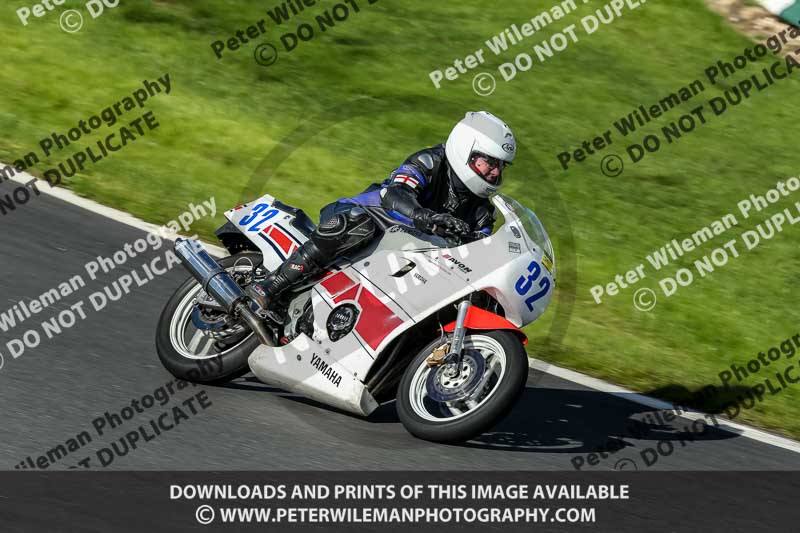 cadwell no limits trackday;cadwell park;cadwell park photographs;cadwell trackday photographs;enduro digital images;event digital images;eventdigitalimages;no limits trackdays;peter wileman photography;racing digital images;trackday digital images;trackday photos