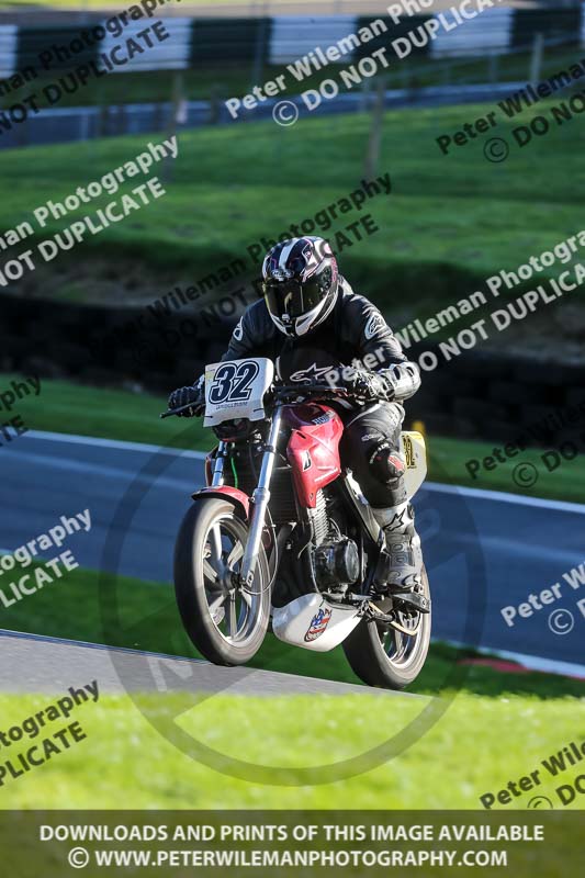 cadwell no limits trackday;cadwell park;cadwell park photographs;cadwell trackday photographs;enduro digital images;event digital images;eventdigitalimages;no limits trackdays;peter wileman photography;racing digital images;trackday digital images;trackday photos