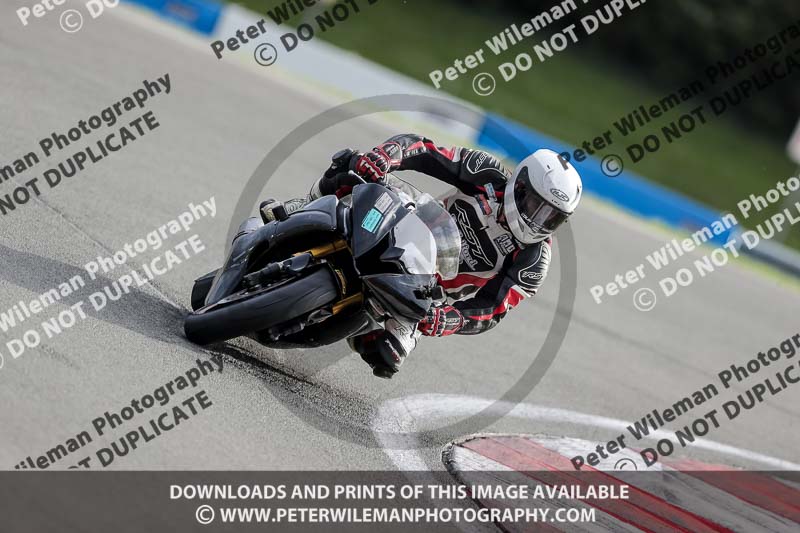 donington no limits trackday;donington park photographs;donington trackday photographs;no limits trackdays;peter wileman photography;trackday digital images;trackday photos