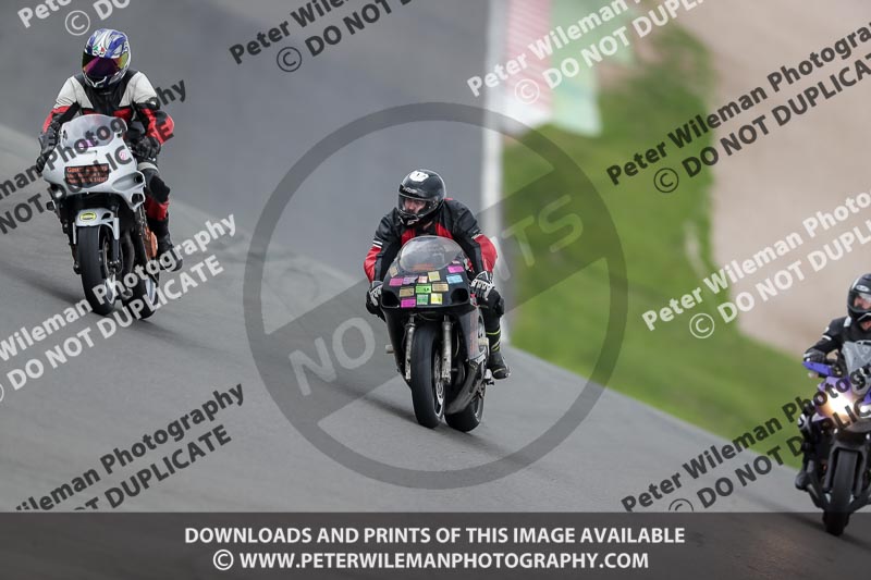 donington no limits trackday;donington park photographs;donington trackday photographs;no limits trackdays;peter wileman photography;trackday digital images;trackday photos
