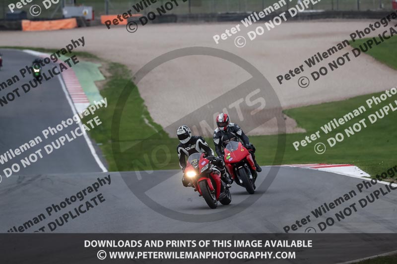 donington no limits trackday;donington park photographs;donington trackday photographs;no limits trackdays;peter wileman photography;trackday digital images;trackday photos