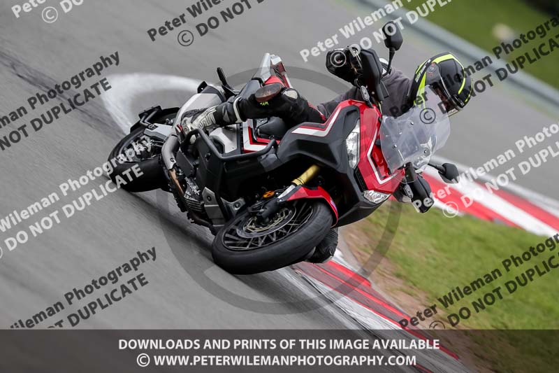 donington no limits trackday;donington park photographs;donington trackday photographs;no limits trackdays;peter wileman photography;trackday digital images;trackday photos