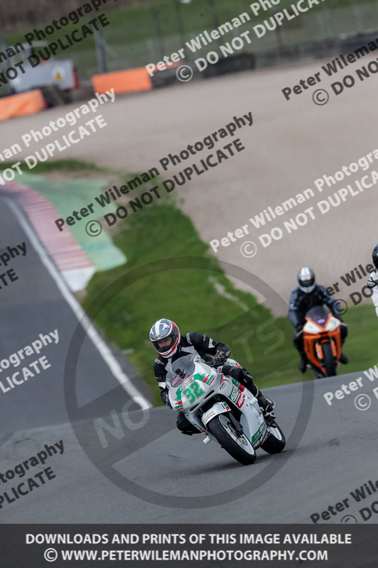 donington no limits trackday;donington park photographs;donington trackday photographs;no limits trackdays;peter wileman photography;trackday digital images;trackday photos