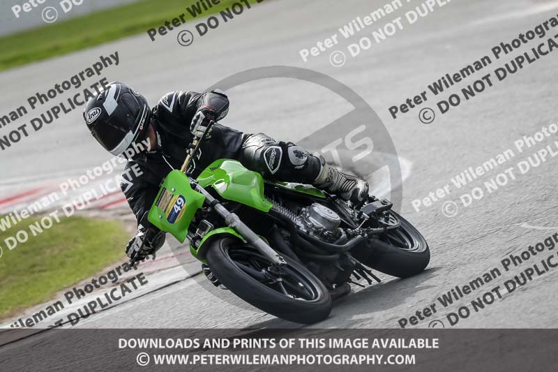 donington no limits trackday;donington park photographs;donington trackday photographs;no limits trackdays;peter wileman photography;trackday digital images;trackday photos