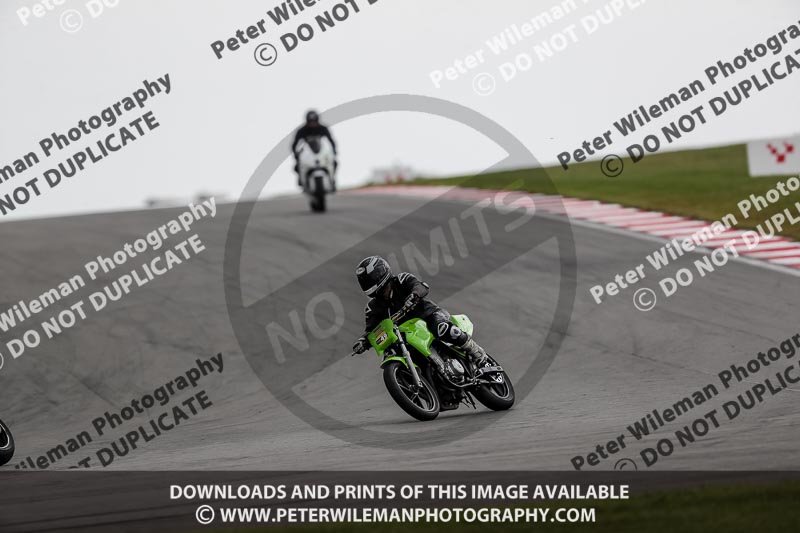 donington no limits trackday;donington park photographs;donington trackday photographs;no limits trackdays;peter wileman photography;trackday digital images;trackday photos