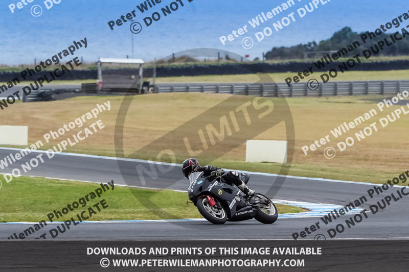 07th to 9th January 2019;Phillip Island;event digital images;motorbikes;no limits;peter wileman photography;trackday;trackday digital images