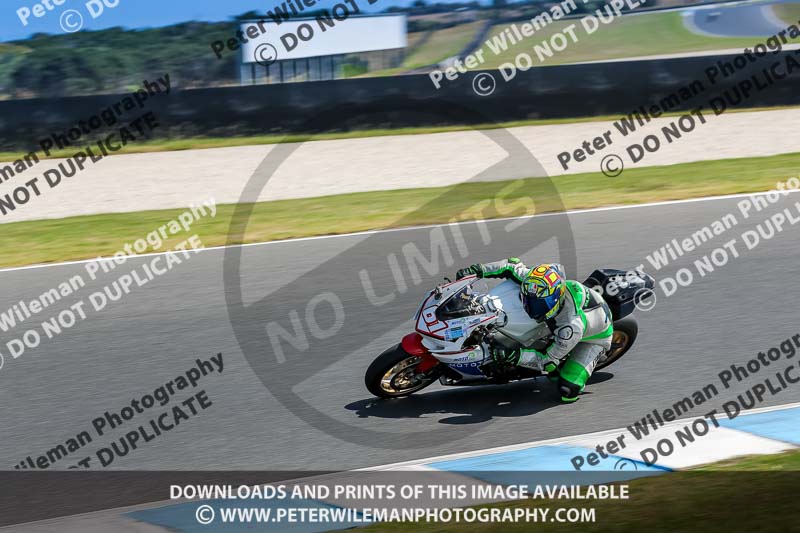 07th to 9th January 2019;Phillip Island;event digital images;motorbikes;no limits;peter wileman photography;trackday;trackday digital images